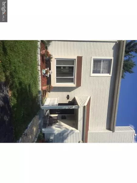 347 KINGSPARK CT, Marlton, NJ 08053