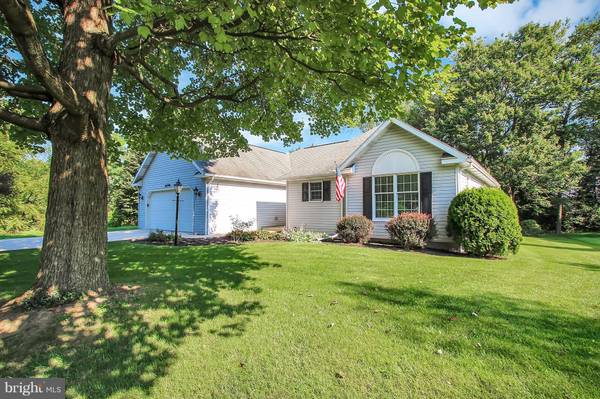 6099 GREENBRIAR TER, Fayetteville, PA 17222