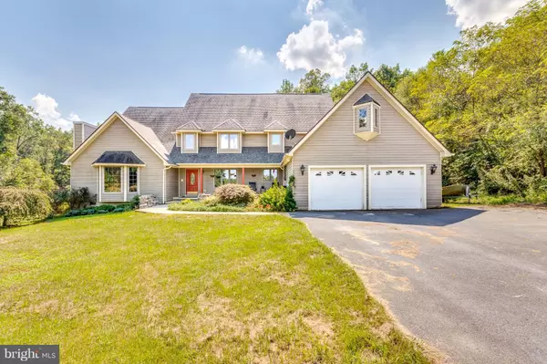 Hedgesville, WV 25427,127 WALKER CT