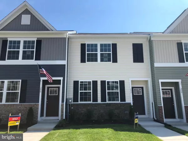 207 VESPUCCI LN, Martinsburg, WV 25404