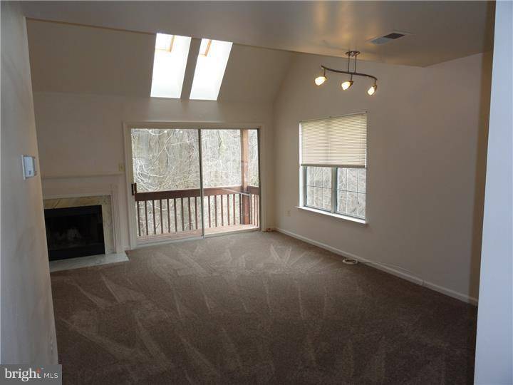 Aston, PA 19014,343 CASHEL CT