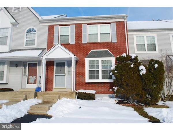 6 EUSDEN DR, Aston, PA 19014