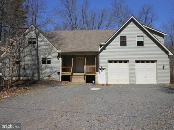 489 MAXATAWNY DR, Pocono Lake, PA 18347