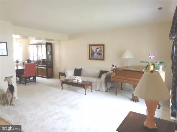 Mount Laurel, NJ 08054,221 CHARING WAY