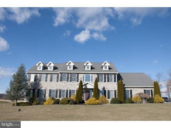 6047 OLEY TURNPIKE RD, Oley, PA 19547