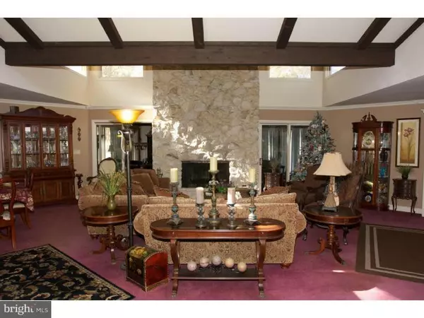 384 MONMOUTH RD, Freehold, NJ 07728