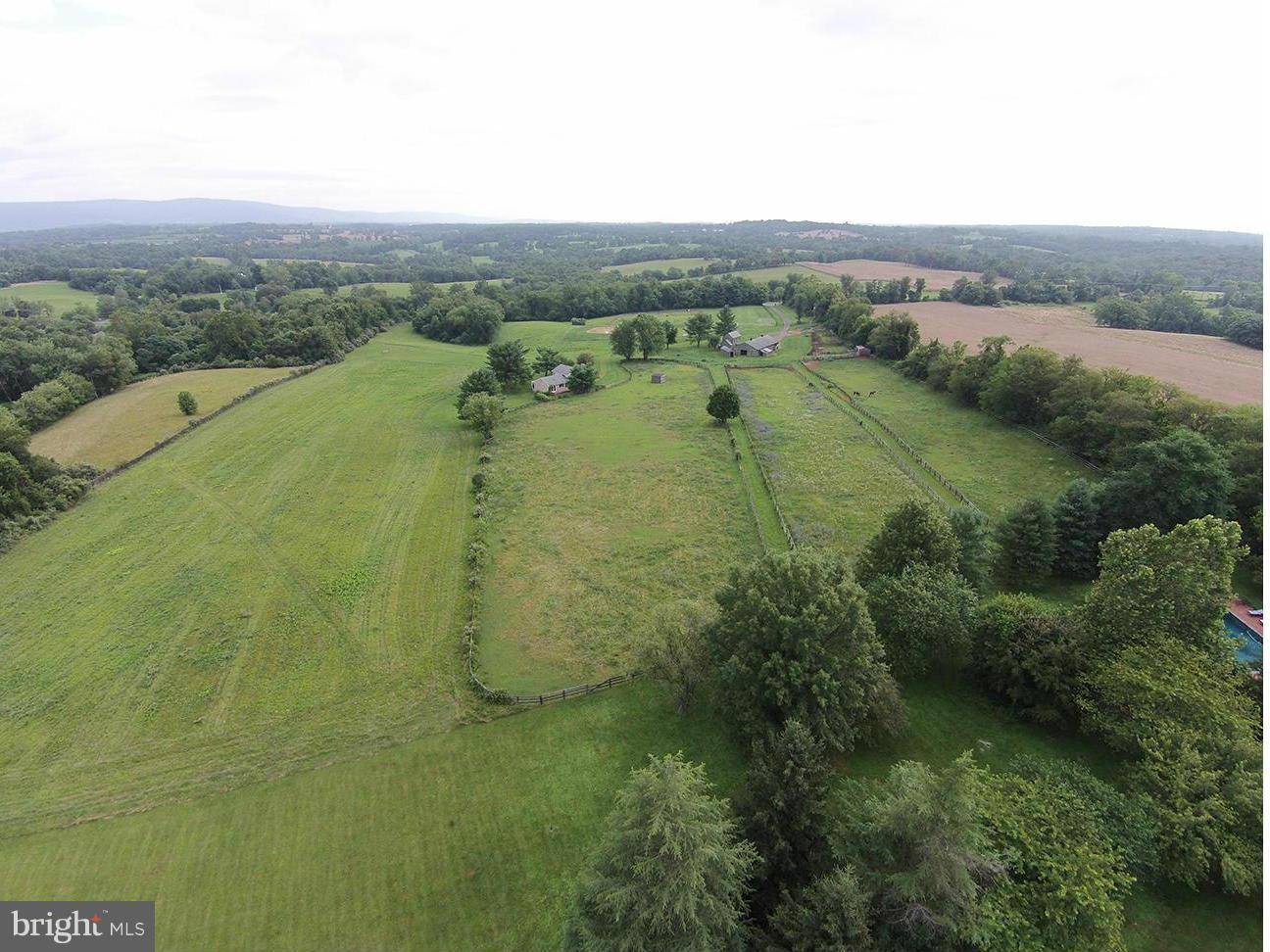 Upperville, VA 20184,8061 JOHN S MOSBY HWY