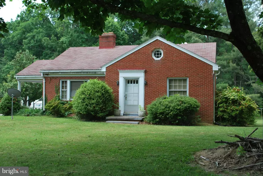 19342 LOUISA RD, Louisa, VA 23093