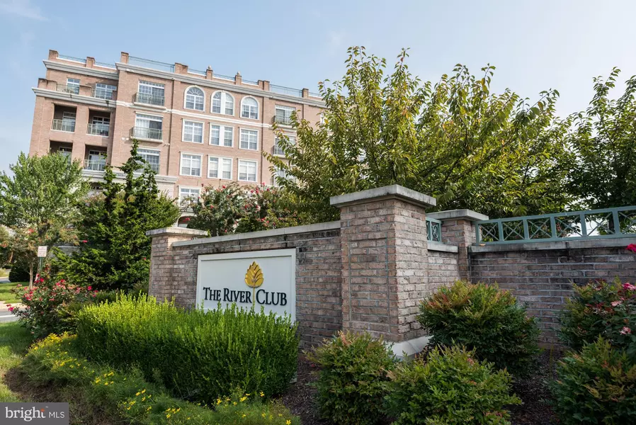 810 BELMONT BAY DR #501, Woodbridge, VA 22191