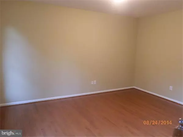 Barrington, NJ 08033,425A PELTOMA RD