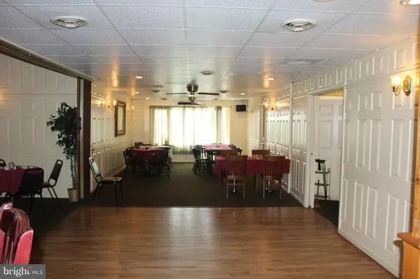 Hampstead, MD 21074,834 MAIN ST