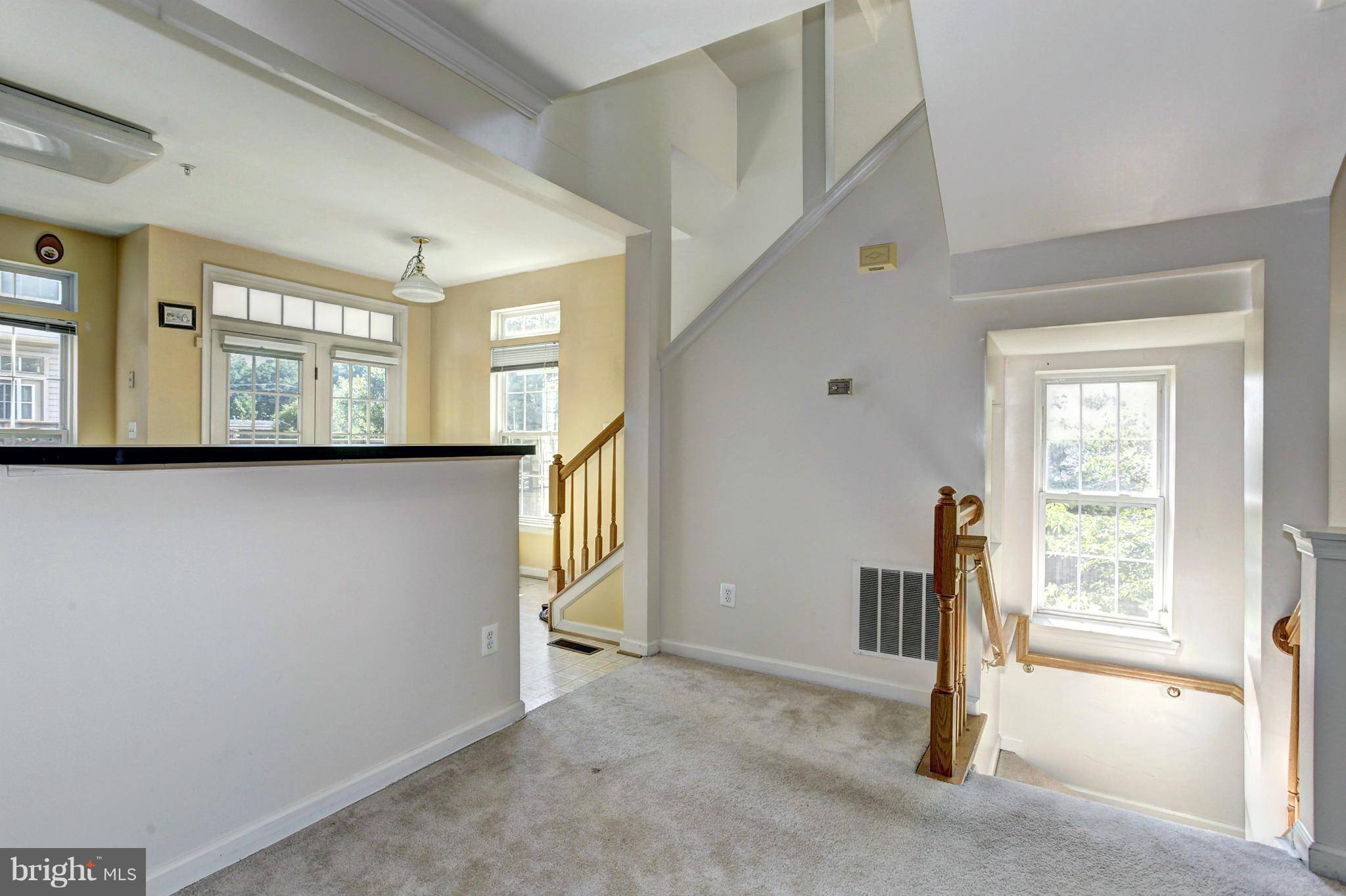 Alexandria, VA 22304,984 HARRISON CIR