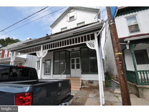 5634 MAIN ST, Bernville, PA 19506