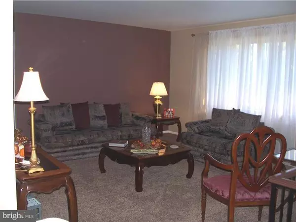 Sewell, NJ 08080,34 ABBINGTON LN