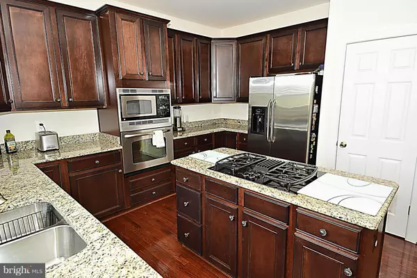 Lorton, VA 22079,8175 MCCAULEY WAY