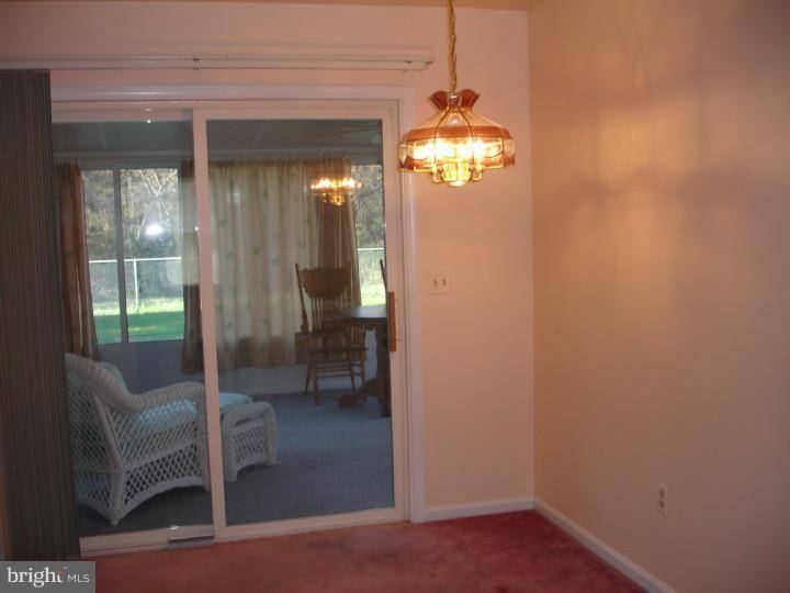 Dover, DE 19901,365 ACORN LN