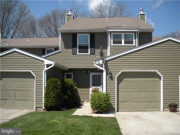 10 PLYMOUTH CT, Bordentown, NJ 08505