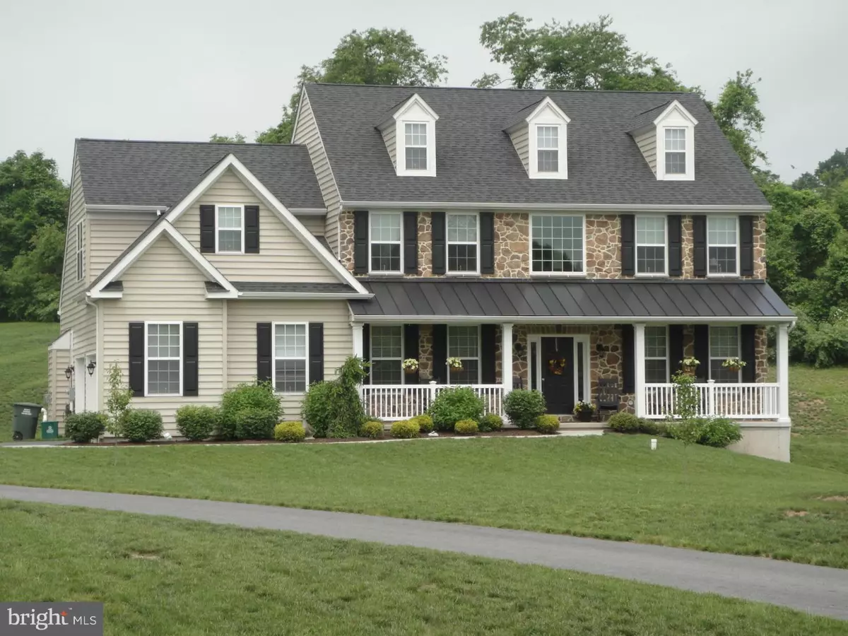 Coopersburg, PA 18036,2247 OCTOBER GLORY CIR