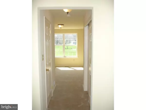 Coopersburg, PA 18036,2247 OCTOBER GLORY CIR