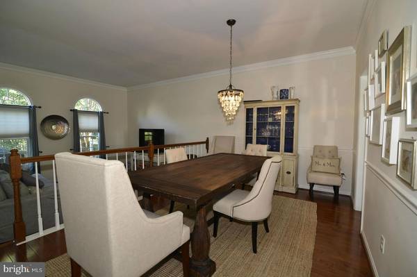 Centreville, VA 20120,5807 SUMMERLAKE WAY