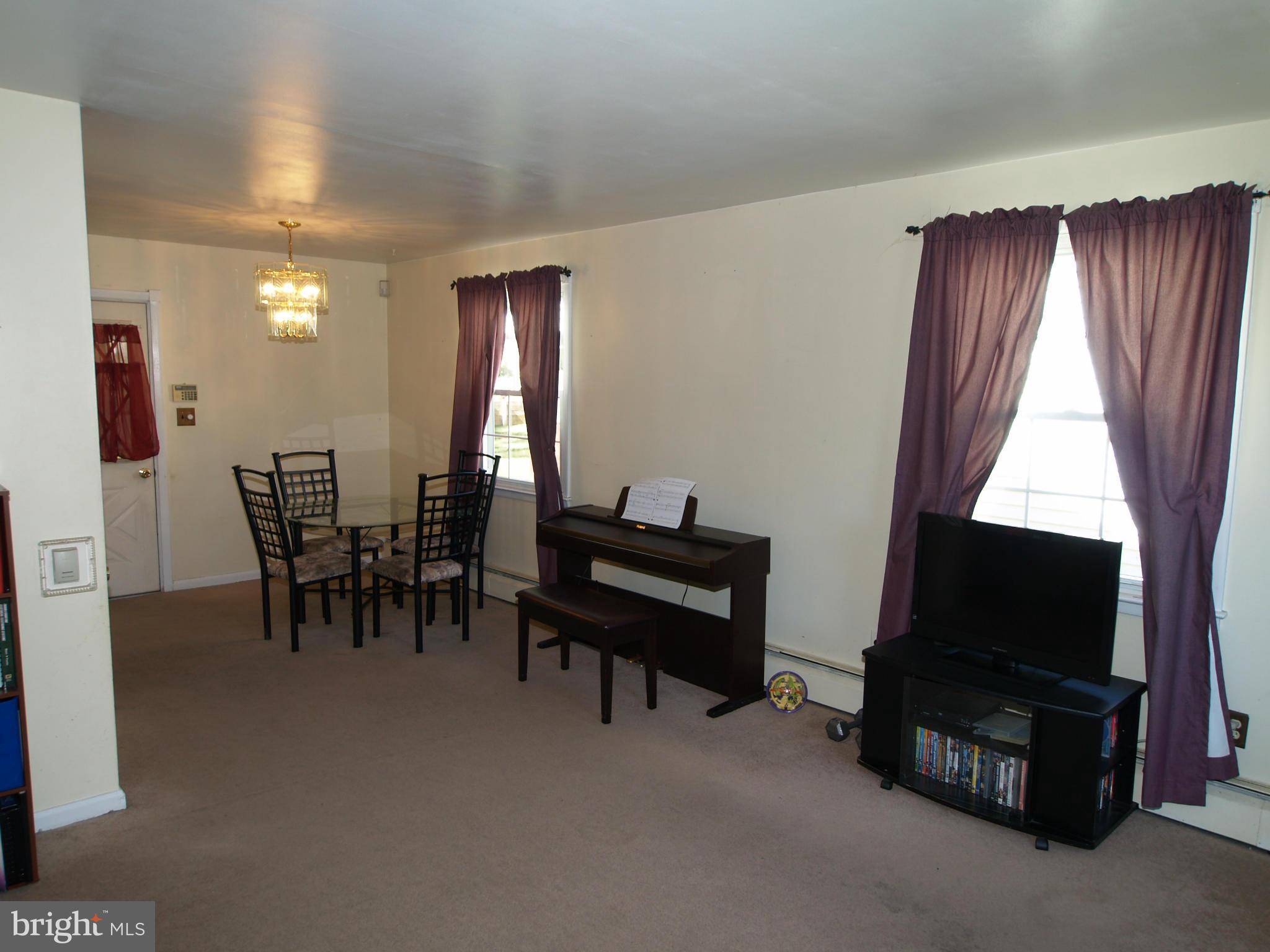 Catonsville, MD 21228,625 LONGVIEW DR