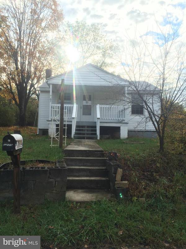 Berkeley Springs, WV 25411,67 BERRYVILLE CIR