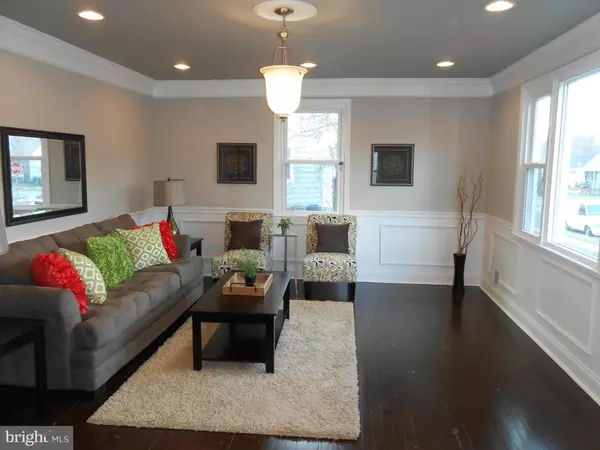 3844 SOUTHERN CROSS DR, Baltimore, MD 21207