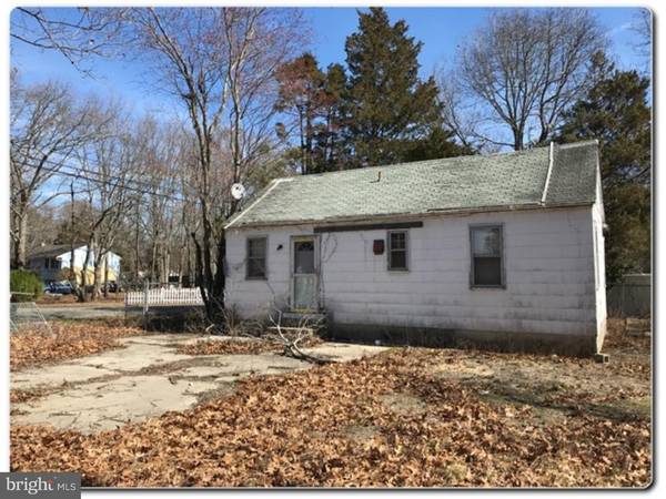 27 PINE ST, Franklinville, NJ 08322