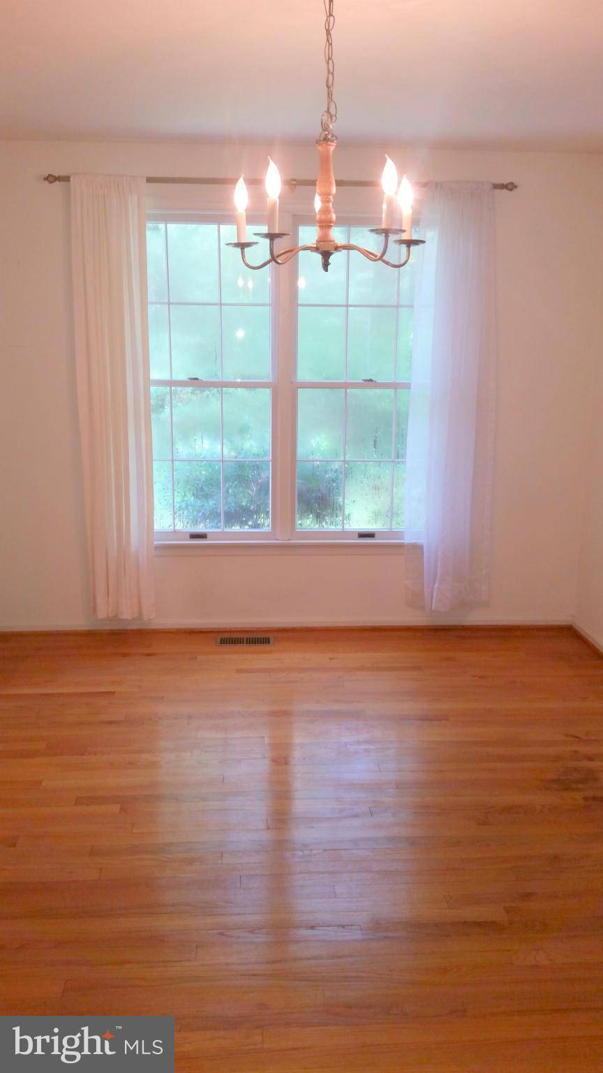 Lusby, MD 20657,11889 MANOE CT