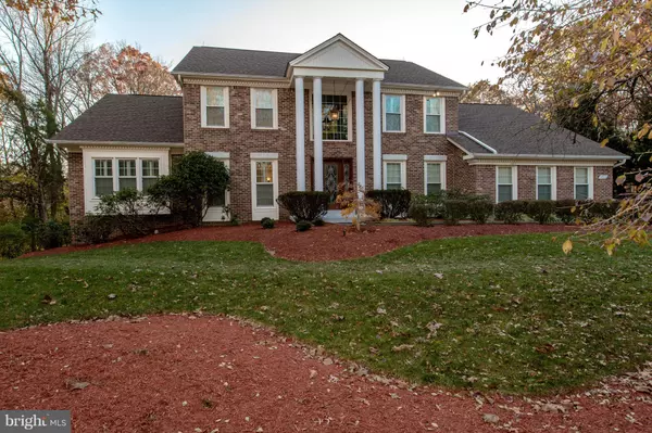 11571 POPES HEAD VIEW LN, Fairfax, VA 22030