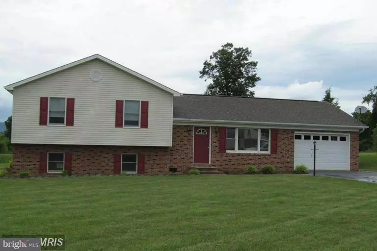 19 MEADOW LN, Luray, VA 22835