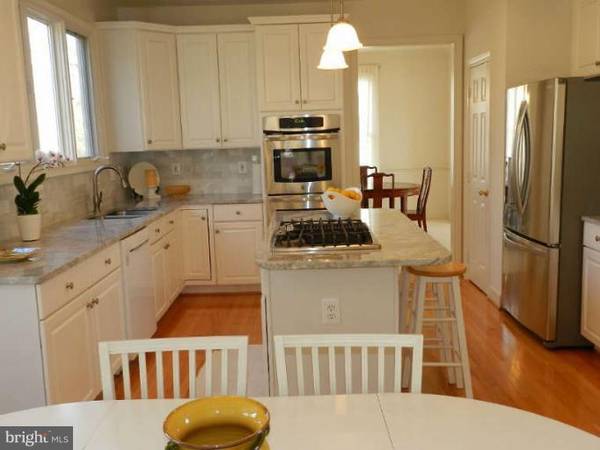 Centreville, VA 20120,5102 JUGLAN CT