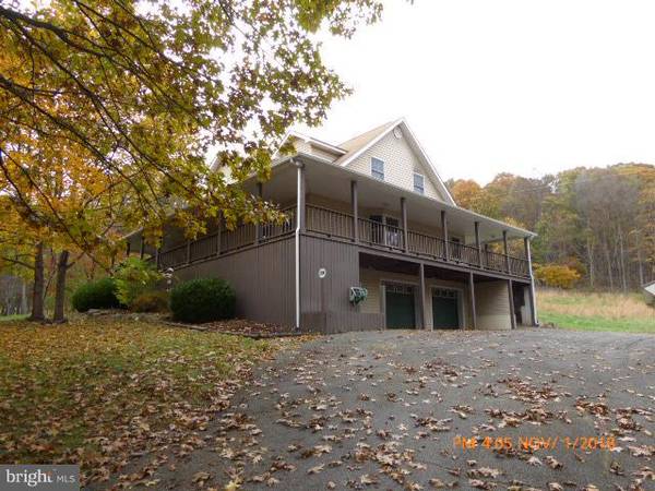 391 HILLCREST, New Creek, WV 26743