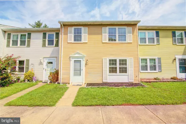 Lorton, VA 22079,7942 TIMARAND CT