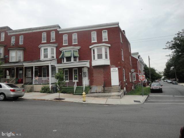 York, PA 17401,303 S PENN ST