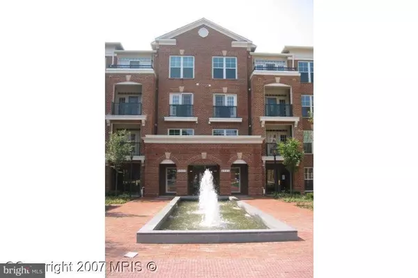 Fairfax, VA 22031,2901 SAINTSBURY PLZ #301