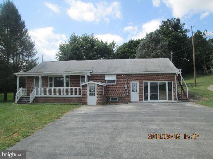 1788 HANOVER RD, Spring Grove, PA 17362