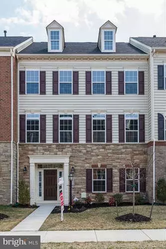 24946 EARLSFORD DR, Chantilly, VA 20152