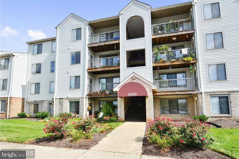 9569 COGGS BILL DR #301, Manassas, VA 20110