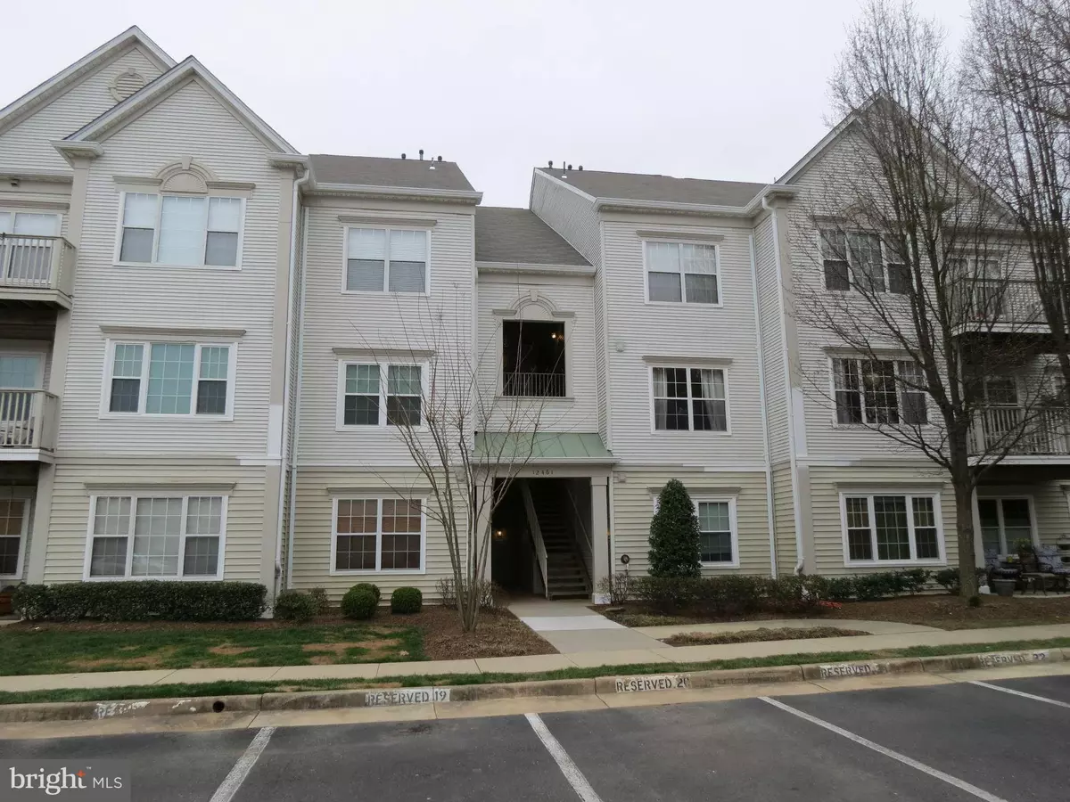 Fairfax, VA 22033,12461 HAYES CT #102