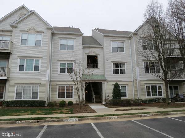 12461 HAYES CT #102, Fairfax, VA 22033