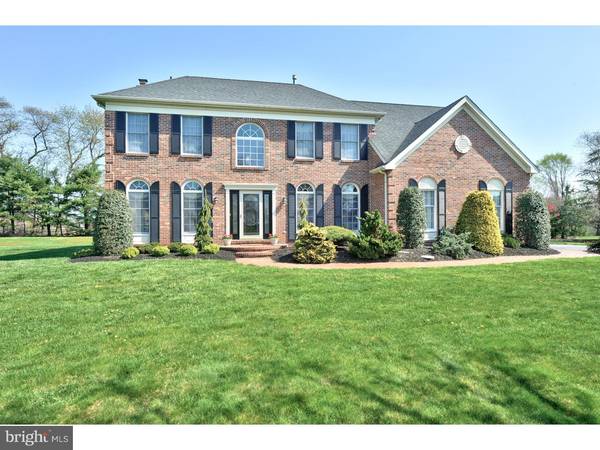 205 HERITAGE DR, Columbus, NJ 08022