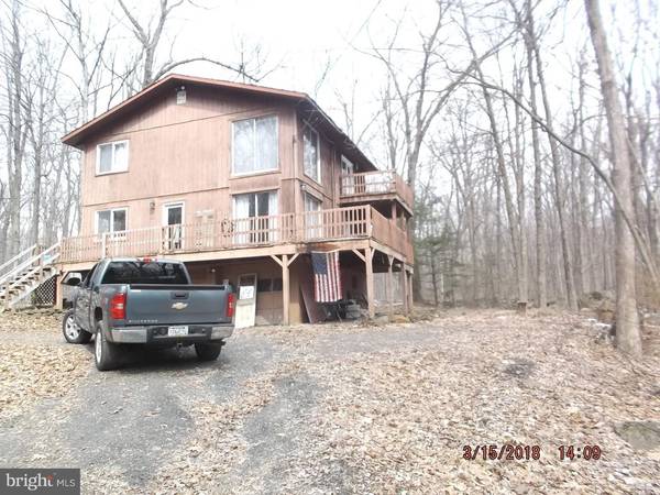 959 CAMP TRL RD, Quakertown, PA 18951