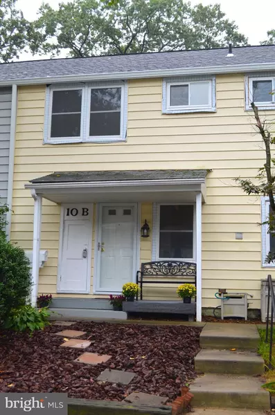 10 PLATEAU PL #B, Greenbelt, MD 20770