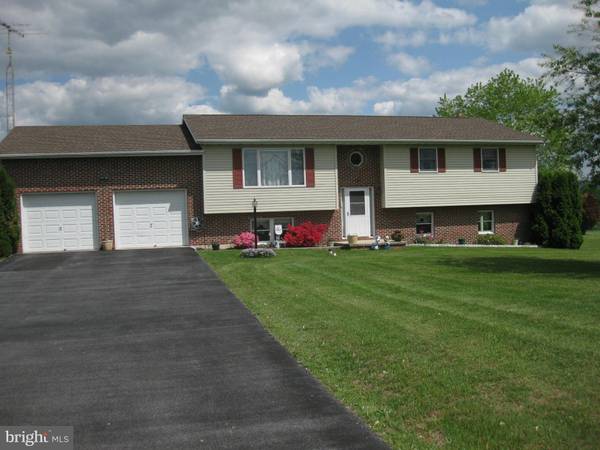 8809 GAP RD, Waynesboro, PA 17268