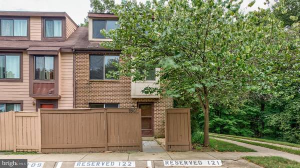 9901 FOREST VIEW PL, Gaithersburg, MD 20886