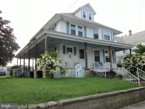 227 MARKET ST, Frederica, DE 19946