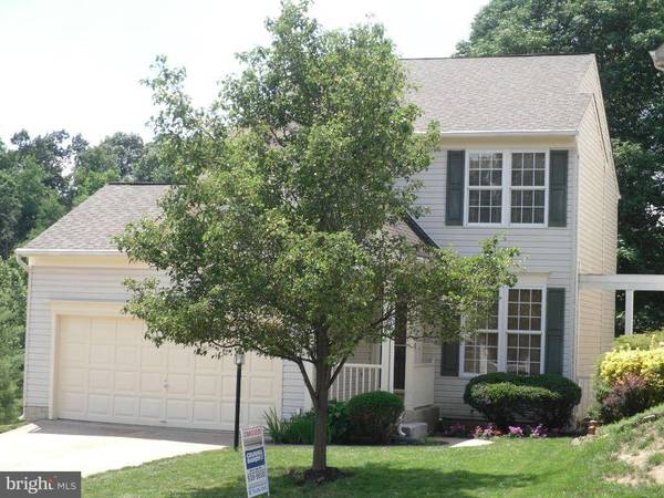 6596 CREEK RUN DR, Centreville, VA 20121