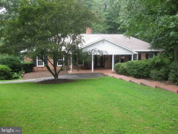 Oakton, VA 22124,10804 BRYANT PL