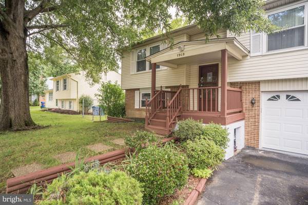 7909 FRYE RD, Alexandria, VA 22309